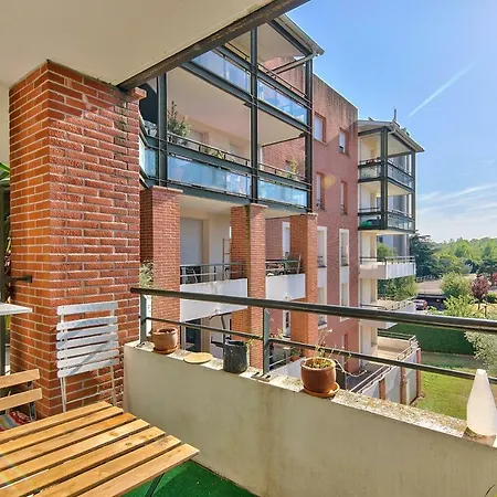 Beautiful Studio With Superb Terrace アパート *